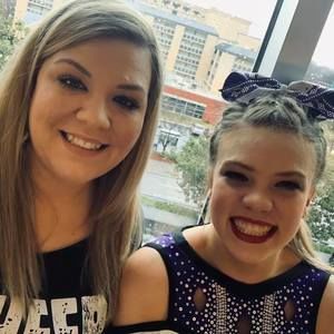 Meet your Posher, Christine